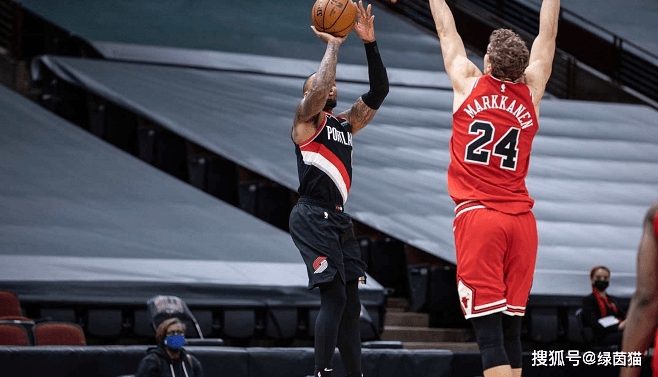 爱游戏APP-国王险胜吉林队，利拉德惊艳四座