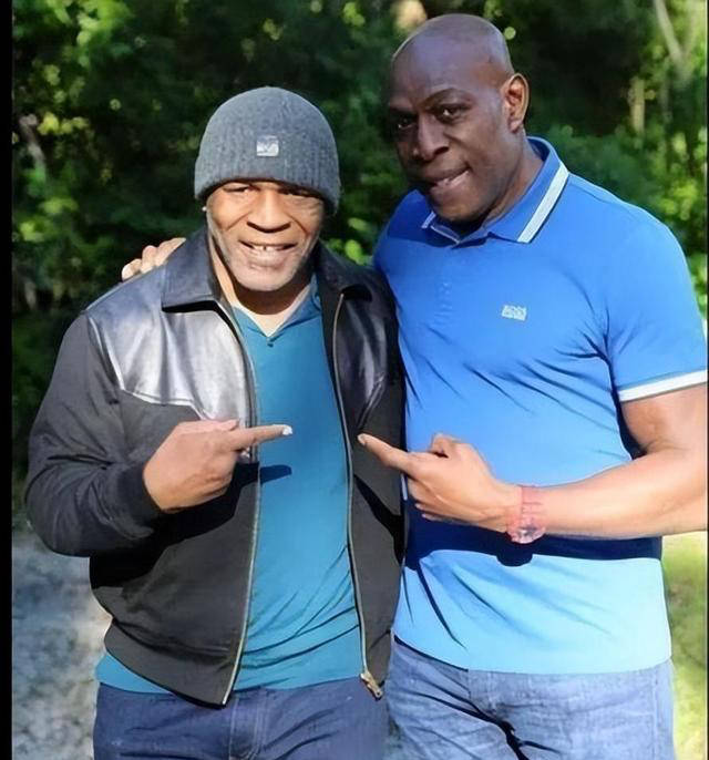 爱游戏娱乐-美国完胜希腊，布鲁诺状态火热