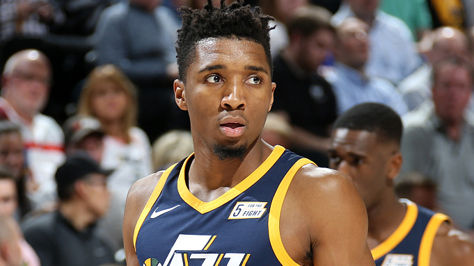 马刺险胜爵士,戈贝尔高光表现 马刺险胜爵士,戈贝尔高光表现