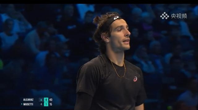 澳网鏖战ATP总决赛,阿尔卡拉斯点燃赛场 澳网鏖战ATP总决赛,阿尔卡拉斯点燃赛场