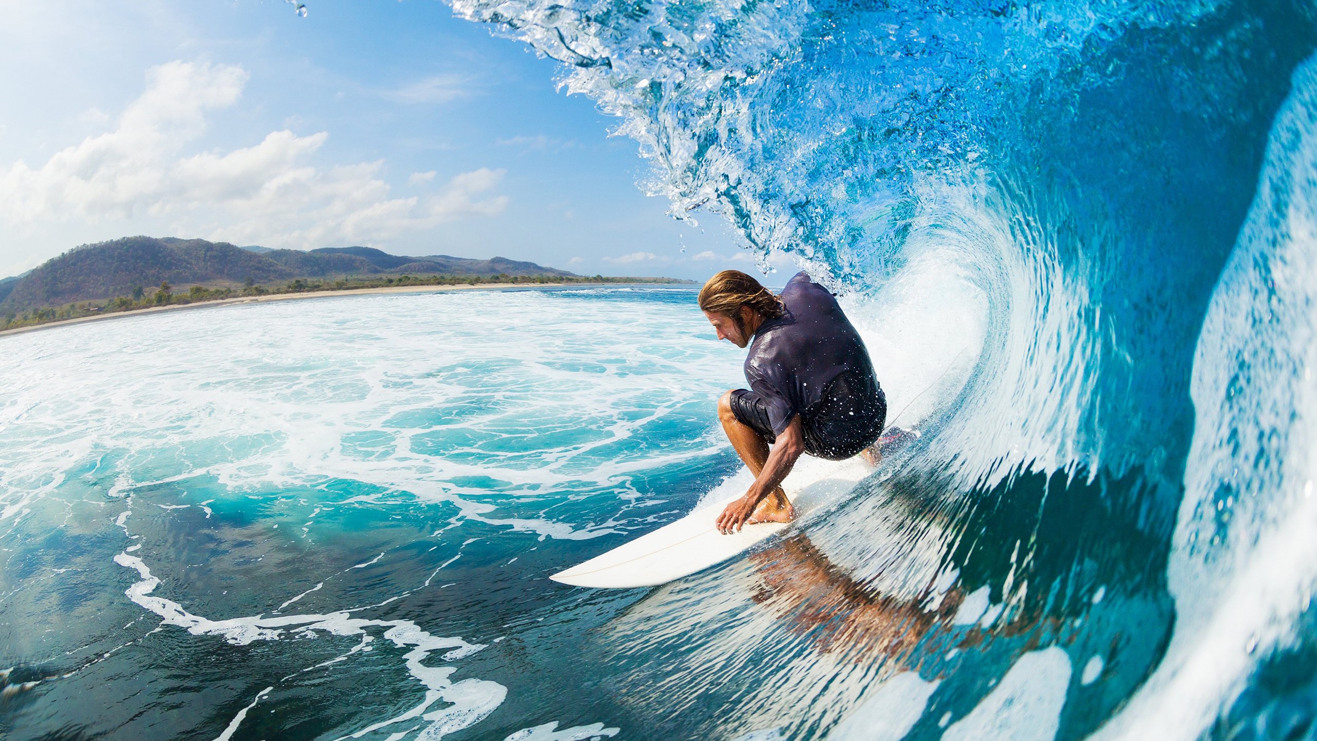 爱游戏大厅-字母哥封神之战，当希腊怪兽碾碎马刺铁壁