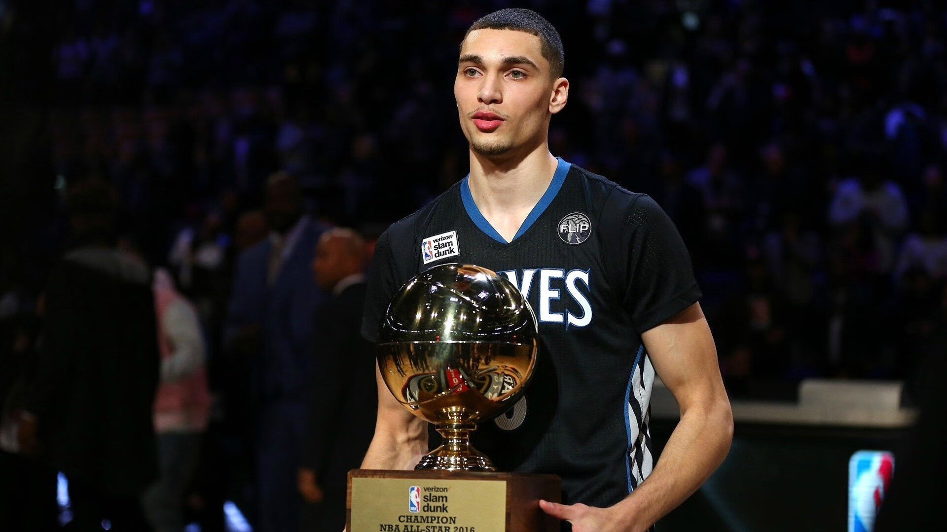 范弗利特,从落选秀到新疆终结者,他如何用头脑撕裂鹈鹕防线?